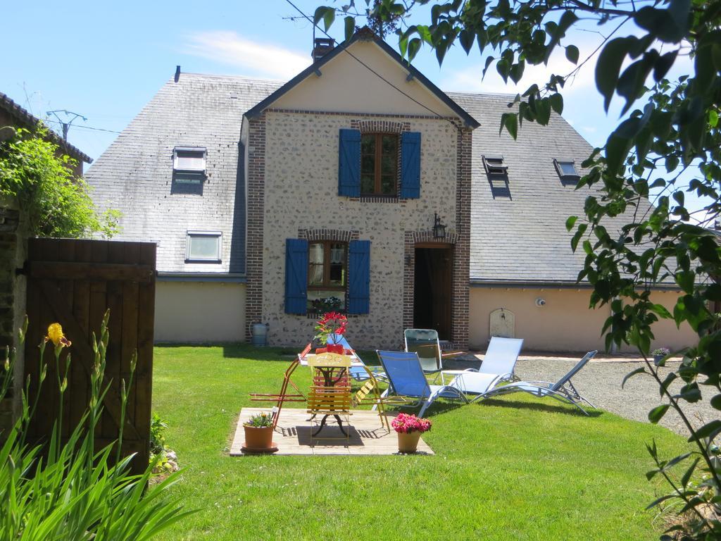 Les Logis Du Breuil Bed and Breakfast Marchéville Εξωτερικό φωτογραφία